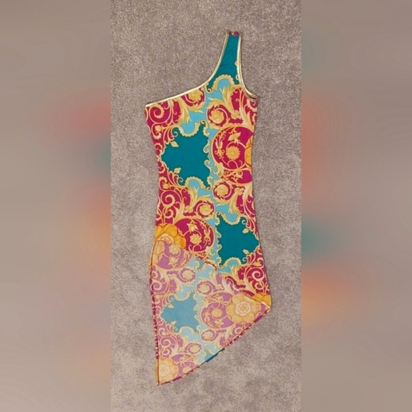 Symphony Dresses & Skirts - SYMPHONY Vibrant Patterned One Shoulder Bodycon Dress NWOT